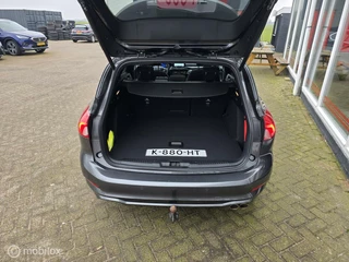 Ford Focus Ford Focus Wagon 1.5 EcoB ST Line X Full Options Pano/ACC/HUD/Winterpakket/Led - afbeelding nr 8