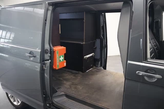 Volkswagen Transporter Volkswagen Transporter 2.0 TDI L2H1 Bulli 204PK Automaat | 15dkm NAP | Carplay - afbeelding nr 9