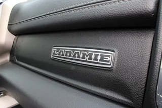 Dodge Ram Dodge Ram 5.7i V8 HEMI 4x4 Aut. LARAMIE SPORT NIGHT / LUCHTVERING - afbeelding nr 33