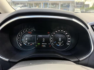 Ford Galaxy Ford Galaxy 2.5 FHEV Titanium 7 pers 190pk  | Trekhaak | Panoramadak | Adaptive cruise control | AGR-stoelen |  Sony audio | Privacy glass | Stoelverwarming - afbeelding nr 11
