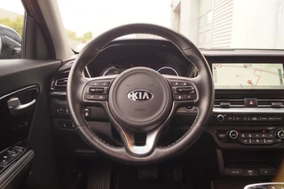 Kia e-Niro Kia e-Niro ExecutiveLine 64kWh -LEER-NAVI-ECC-CAM- - afbeelding nr 11