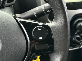 Toyota Aygo Toyota Aygo 1.0 VVT-i x-play Handgeschakeld | Buitenspiegels elektrisch bedi - afbeelding nr 6
