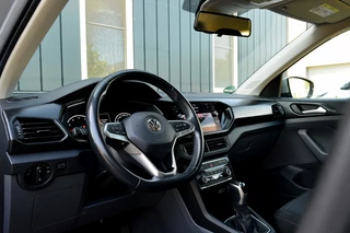 Volkswagen T-Cross Volkswagen T-Cross 1.0 TSI Life Business Rijklaarprijs-Garantie Apple CarPlay airco 16 Inch - afbeelding nr 9