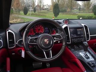 Porsche Cayenne Porsche Cayenne GTS 3.6 V6 440PK / PDK / CARBON / LED - afbeelding nr 46
