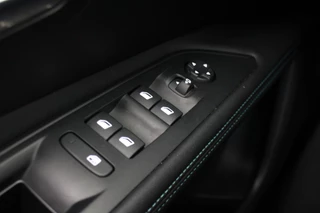 Peugeot 3008 Peugeot 3008 1.2 Hybrid 136 Allure Pack Business |Stoelverwarming|Navi| - afbeelding nr 19