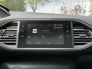 Peugeot 308 Peugeot 308 SW 1.5 BlueHDi 130pk Premium | Navi  | Camera | Panorama | Trekhaak | - afbeelding nr 22