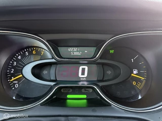 Renault Captur Renault Captur 0.9 TCe Helly Hansen 2015 / Trekhaak / Camera / Keyless / R-Link Navigatie / Climate control / NAP - afbeelding nr 22