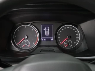 Volkswagen Transporter Volkswagen Transporter 2.0TDI Lang Achterdeuren | Navigatie |3-Persoons | Trekhaak | Betimmering - afbeelding nr 9