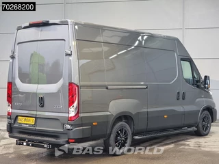 Iveco Daily Iveco Daily 35S21 Automaat 2025model Black Edition L2H2 Trekhaak ACC LED CarPlay Camera 12m3 Airco Trekhaak - afbeelding nr 5