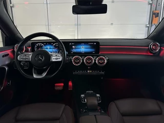 Mercedes-Benz A-Klasse Mercedes A-klasse 180 AMG PANO KEYLESS LEDER FULL OPTION! - afbeelding nr 15