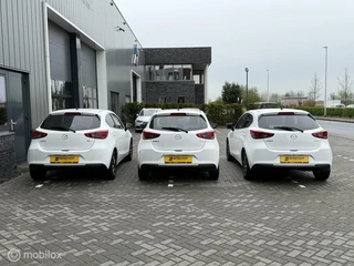 Mazda 2 Mazda 2 1.5 Skyactiv-G Luxury Automaat Navi Carplay PDC Cruise LED Stoelverwarming - afbeelding nr 13