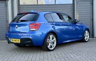 BMW 1 Serie BMW 1-serie 116i 136pk High Executive | M Sport |  AUTOMAAT | 5 Drs. | Stoelverwarming | Rijklaar | - afbeelding nr 2