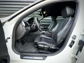 BMW 3 Serie BMW 3 Serie 320i M-PERFORMANCE VIRTUAL|M STOEL|LEDER|20'' M|CARPLAY - afbeelding nr 48