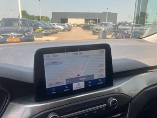 Ford Focus Ford Focus 1.0 Ecoboost Aut. Titanium - Navi - camera - stoel/stuur verw. - afbeelding nr 6