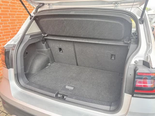 Volkswagen T-Cross Volkswagen T-Cross 1.0 TSi Style CARPLAY|PDC|ACC|LANE ASSIST - afbeelding nr 26