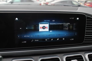 Mercedes-Benz GLE Mercedes-Benz GLE Coupé 350 e 4MATIC Premium / Trekhaak / Panoramadak / 360Camera / 21'' / Leder / Burmester / Keyless / Luchtvering / Dodehoek / Stoelverwarming / Cruise Control - afbeelding nr 27