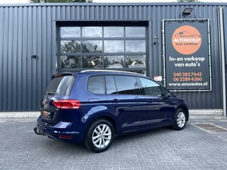Volkswagen Touran Volkswagen Touran 1.4 TSI AUTOMAAT|NAVIGATIE|CAMERA|TREKHAAK|STOELVERWARMING|BLUETOOTH|MASSAGE STOEL - afbeelding nr 4