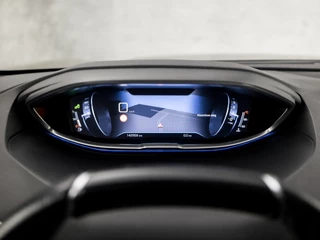 Peugeot 5008 (PANORAMADAK, APPLE CARPLAY, GROOT NAVI, 360 CAMERA, LEDER, KEYLESS, SPORTSTOELEN, ZWART HEMEL, TREKHAAK, GETINT GLAS, LED KOPLAMPEN, NIEUWSTAAT) - afbeelding nr 23