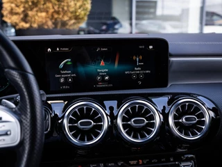 Mercedes-Benz A-Klasse Mercedes A-klasse A250e AMG|PANO|18''|CARPLAY|PLUG-IN|SFEERV - afbeelding nr 24