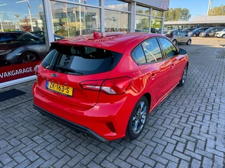 Ford Focus Ford Focus 1.0 EcoBoost ST Line Business - afbeelding nr 9