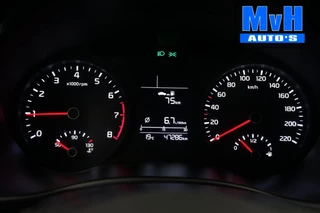 Kia Stonic Kia Stonic 1.2 MPi ComfortPlusLine Navigator|CAMERA|NAVI|NAP - afbeelding nr 4