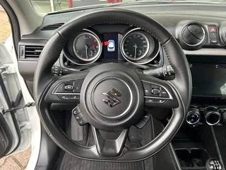 Suzuki Swift Suzuki Swift 1.2 STYLE SMART HYBR - afbeelding nr 9