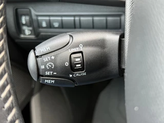 Peugeot 308 Peugeot 308 1.6 BlueHDI 120pk Executive Navi Pdc Pano DB-riem v.v. Keurige auto! - afbeelding nr 14