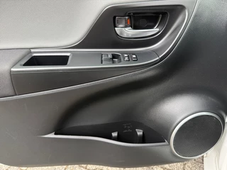 Toyota Yaris Toyota Yaris 1.5 Hybrid Trend | CAMERA | CRUISE CONTROL | CLIMATE CONTROL - afbeelding nr 20