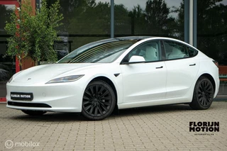 Tesla Model 3 Premium Long Range AWD 78 kWh | Premium Interieur | 96% SOH | Full Self Driving comp. 4 | Stoelkoeling en verwarming | 360 camera | Stuurwielverw.