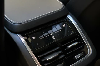 Volvo XC90 Volvo XC90 2.0 T8 Twin Engine AWD R-Design PANO|LUCHT|B&W - afbeelding nr 31