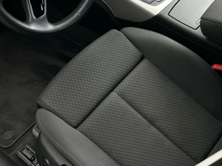 Audi A6 Audi A6 Avant 1.8 TFSI ultra Advance, FACELIFT, NL AUTO, NAP-LOGISCH, MATRIX, KEYLESS, ECC-AIRCO, NAVI, CRUISE, LICHTMETAAL 18