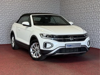 Volkswagen T-Roc Volkswagen T-Roc Cabrio TSI VIR.COCKPIT CARPLAY NAVI IQ.LED STOEL/STUUR.VERW DAB ADAP.CRUISE 05/2024 