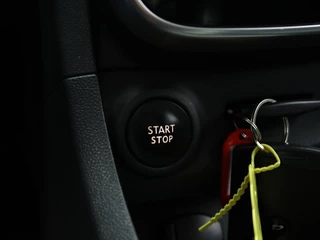 Renault Clio Renault Clio Estate 0.9 TCe Limited | Navigatie | Cruise control | Airco - afbeelding nr 35