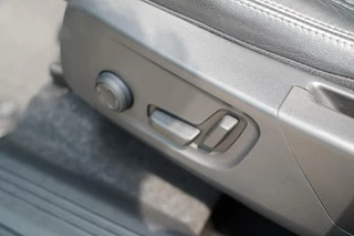 Volvo XC40 Volvo XC40 1.5 T5 Recharge Inscription - Dealer onderhouden - Panoramisch schuif/kanteldak - Stoel en stuurwielverwarming - Harman Kardon - Elektrisch verstelbare stoelen - Adaptieve cruise control i.c.m. BLIS - 360 graden camera - - afbeelding nr 25