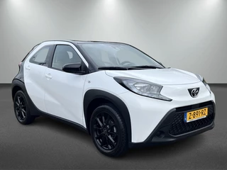 Toyota Aygo X 1.0 VVT-i Play + Ramaker Black Edition