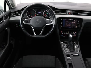 Volkswagen Passat Volkswagen Passat 2.0 TDI Comfort Business | Stoelverwarming |  Camera | Adaptive cruise | Carplay | Massage | Navigatie | Full LED | Parkeerhulp - afbeelding nr 3