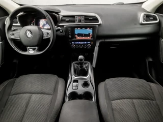 Renault Kadjar (APPLE CARPLAY, NAVIGATIE, CLIMATE, GETINT GLAS, DIGITAL COCKPIT, SPORTSTOELEN, KEYLESS, CRUISE, XENON, NIEUWSTAAT) - afbeelding nr 6