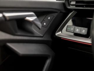 Audi A3 Audi A3 Sportback 35 TDI S-Line Sport 150Pk Automaat (2X S-LINE, GROOT NAVI, CAMERA, ADAPTIVE CRUISE, STOELVERWARMING, SPORTSTOELEN, SFEERVERLICHTING, GETINT GLAS, MATRIX LED, NIEUWE APK, NIEUWSTAAT) - afbeelding nr 25