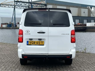 Toyota ProAce Toyota ProAce Worker 2.0 D-4D Black Line Long Trekhaak/Leder/Camera/Carplay/Navi/PDC/17