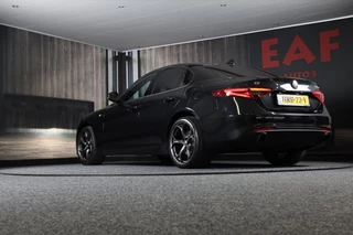 Alfa Romeo Giulia Alfa Romeo GIULIA 2.0 T GME AWD Ti 280 Pk / FACELIFT / Aut / Navi / Camera / Memory / Acc / Lane Assist / Led / 19 Inch - afbeelding nr 3