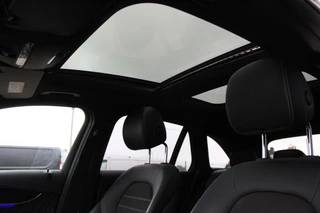 Mercedes-Benz GLC Mercedes GLC-klasse 200 AMG/Panodak/Sfeerverl/Digitaal display - afbeelding nr 13