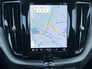 Volvo XC60 Navigatie Panoramadak Pilot Assist ACC DAB Google 19 Inch Velgen Harman Kardon  360 Camera Elek Stoelen Stoel + Stuurverwarming NL Auto Vol Model 2022 Plug-in hybrid - afbeelding nr 16