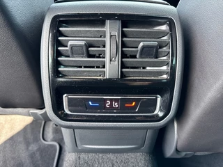 Volkswagen Passat Volkswagen Passat Variant 2.0 TDI DSG R-LINE CAMERA/NAVI/ACC/E-KLEP/CARPLAY/STOELVERW - afbeelding nr 16