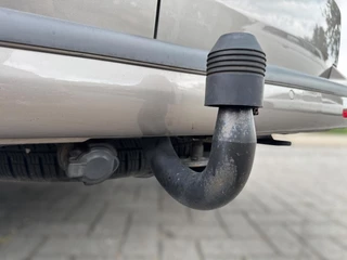 Volkswagen Transporter Volkswagen Transporter 2.0 TDI L1H2 Highline 204PK / 70YEARS EDITION / TREKH. / BEAR-LOCK / LEDER / VOORRUITVERW. / CAMERA / NAVI - afbeelding nr 42