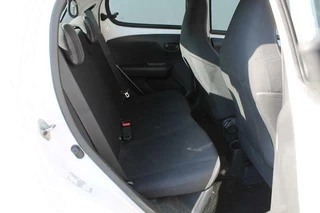 Peugeot 108 Peugeot 108 1.0 e-VTi Active | 5 deurs | Airco | Bluetooth - afbeelding nr 7