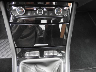 Opel Grandland X Opel Grandland X 1.2 Turbo Bus. Ex., airco, Pdc,CC, stoelen stuur verw., etc - afbeelding nr 23