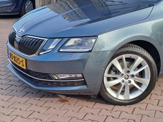 Škoda Octavia Škoda Octavia Combi 1.0 TSI Greentech Style Business | Automaat | Trekhaak | Stoelverwarming | All-seasons | Cruise | - afbeelding nr 49