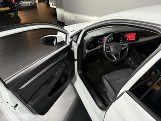 Volkswagen Golf Volkswagen Golf 1.5 eTSI DSG Life Business| CARPLAY | CRUISE - afbeelding nr 22