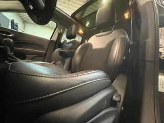 Jeep Compass Jeep Compass 1.4 MultiAir 170pk Limited 4x4 Automaat Panoramadak, beats audio, stoel/stuurverwarming - afbeelding nr 16