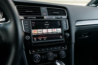 Volkswagen Golf Volkswagen Golf 2.0 TSI R 4Motion Pano Dsg DCC Dynaudio - afbeelding nr 32